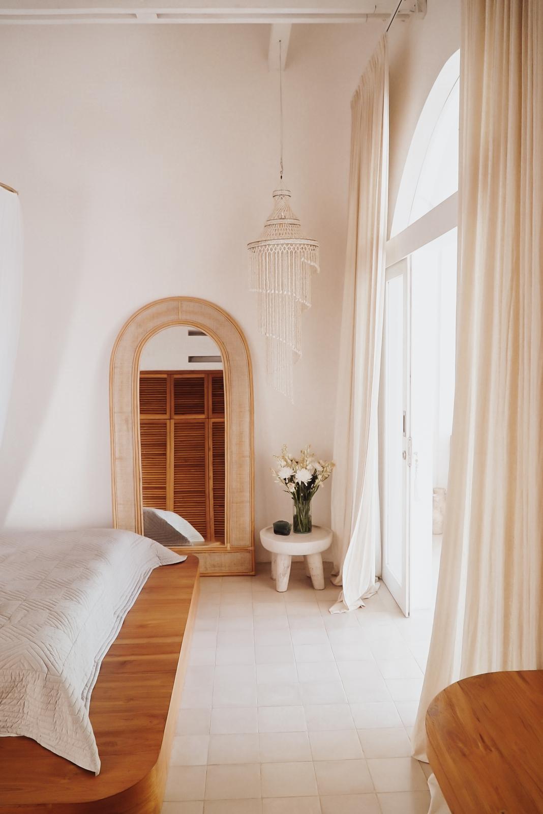 The Dragons Tail - WhatsApp Image 2025-11-08 at 07.07.16.jpeg